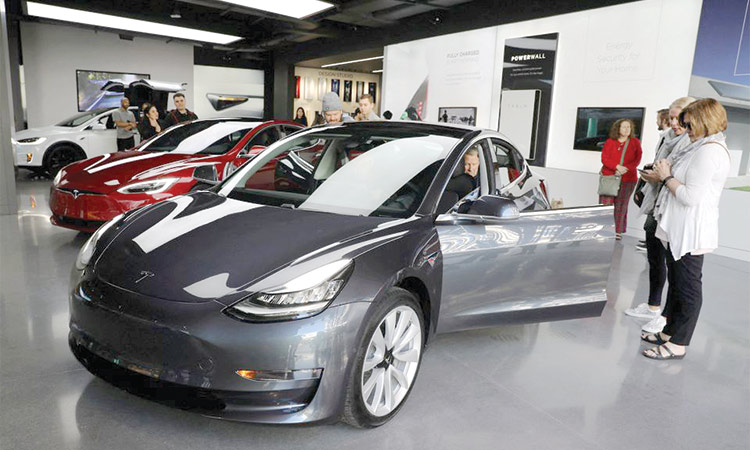 Tesla-Cars-750