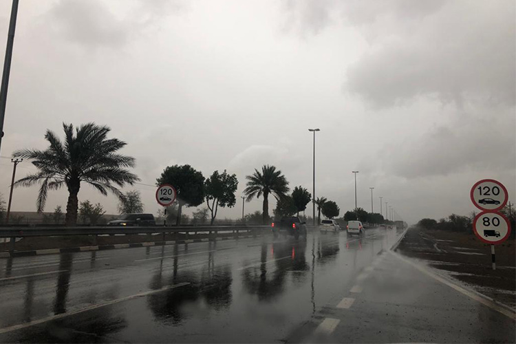 VIDEO: Al Ain, Abu Dhabi, Dubai witness heavy rain as UAE records 21.1°C -  GulfToday