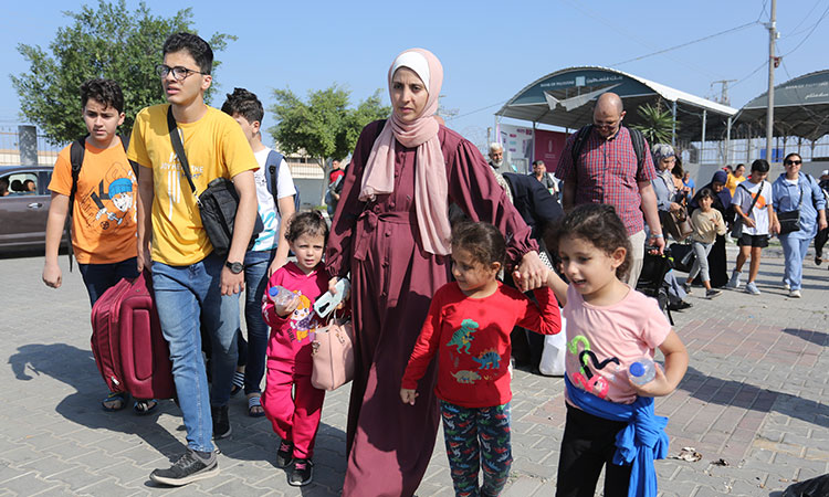 Rafahcrossing-Foreigners