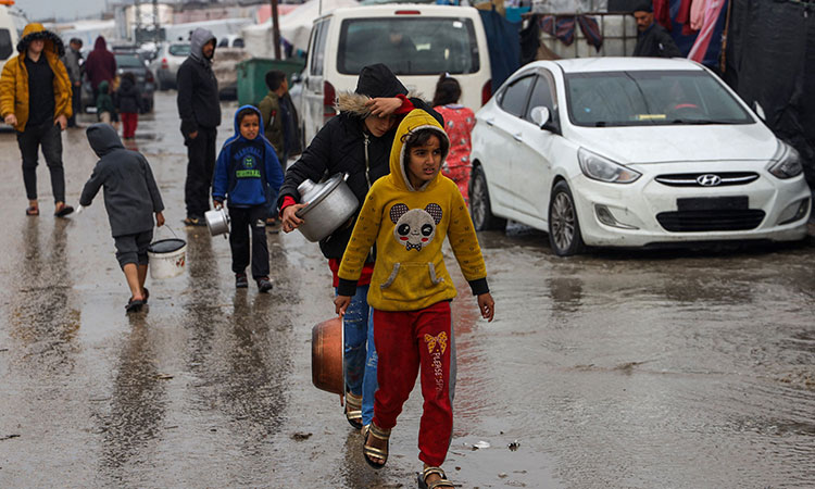 Gazachildren-rain-Feb2