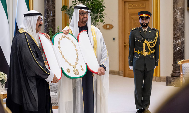 Mohamed-cofers-Order-of-Zayed-on-Kuwait-Emir-750x450