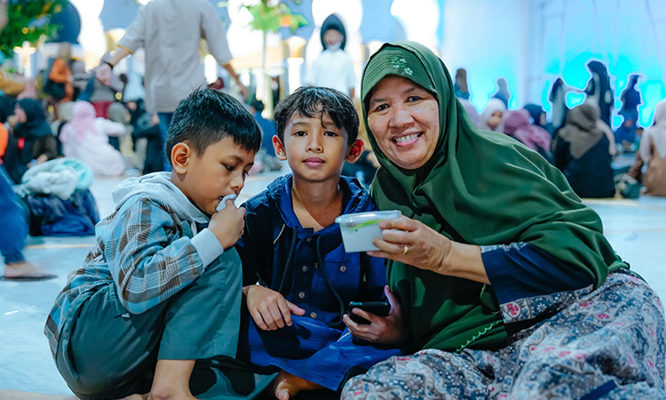 Indonesiafamily-Iftar