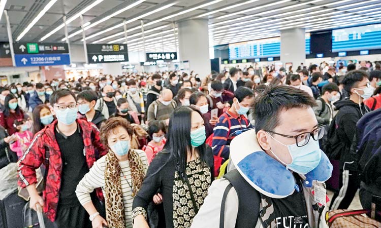 Passengers-Hong-Kong-Airport