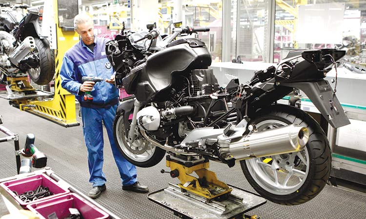 Eurozone factory activity growth surges to a record high in April - GulfToday