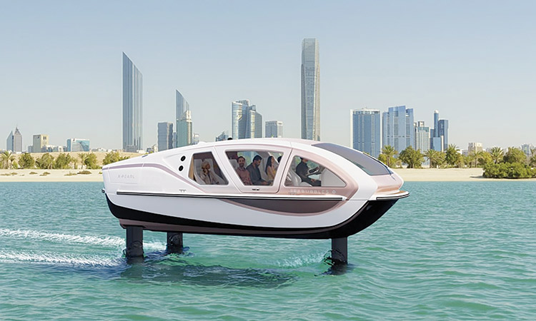 The new boat represents the future of green mobility by combining the sensations of flying and sailing for a zero-wave, zero-noise, zero-emission navigation.