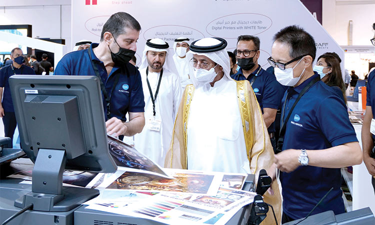 Sheikh-Hasher-inaugurates-the-Gulf-Print