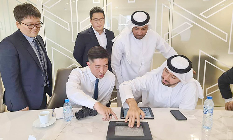 Emirati-company-Officials