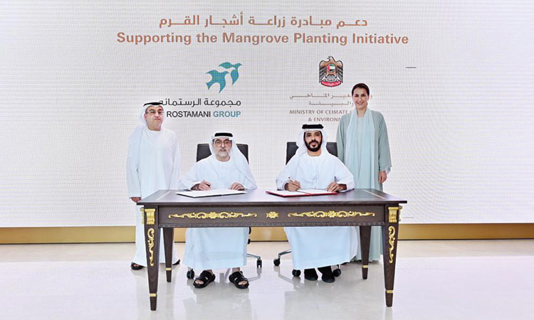 Dignitaries at the signing ceremony  in Dubai.