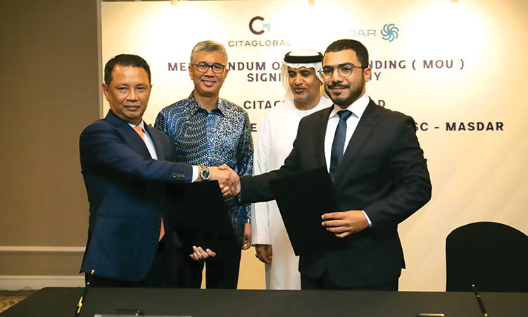 Top officials of Masdar and Citaglobal Berhad during the signing ceremony.