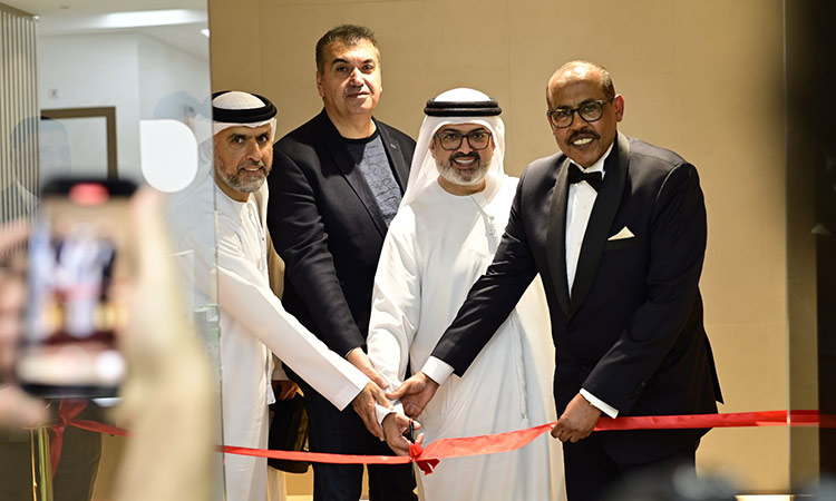 Top officials during the opening of FertiClinic Fertilization Centre in Sahara Mall.