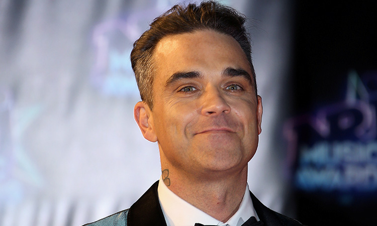 Singer Robbie Williams to release first ever Christmas album - GulfToday