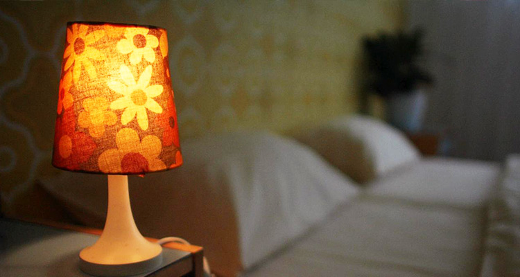BED LAMP