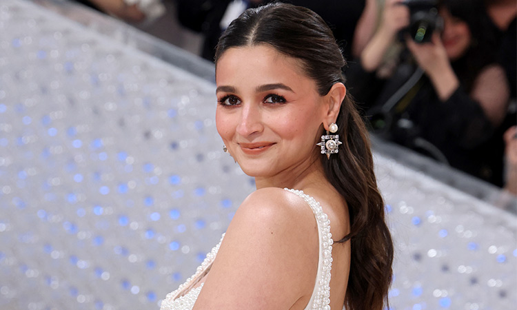 Alia Bhatt makes Met Gala debut in floor-sweeping 'Made in India' white  gown - GulfToday