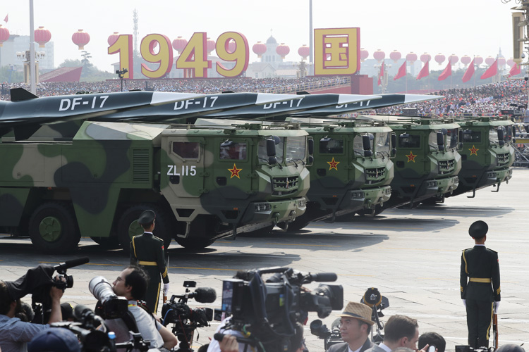 China-_Military-vehicles-1_750