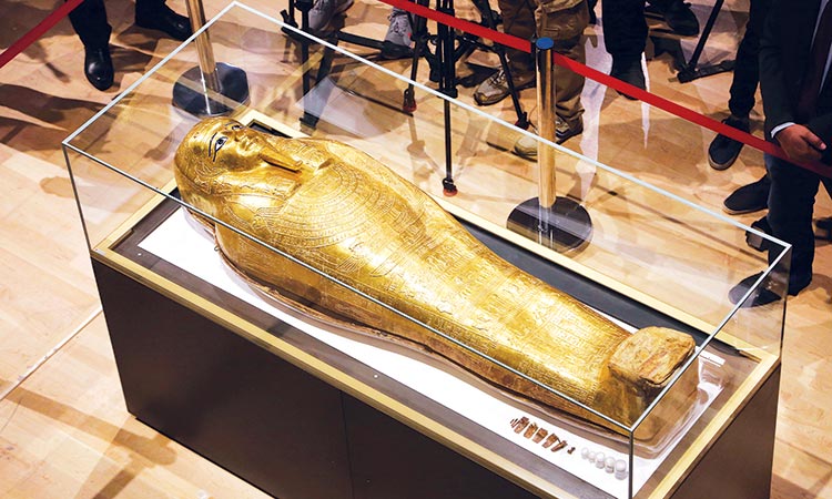 Golden-Coffin