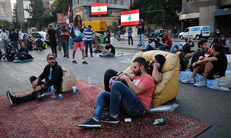 Lebanon-Protests-Oct28-main2-750