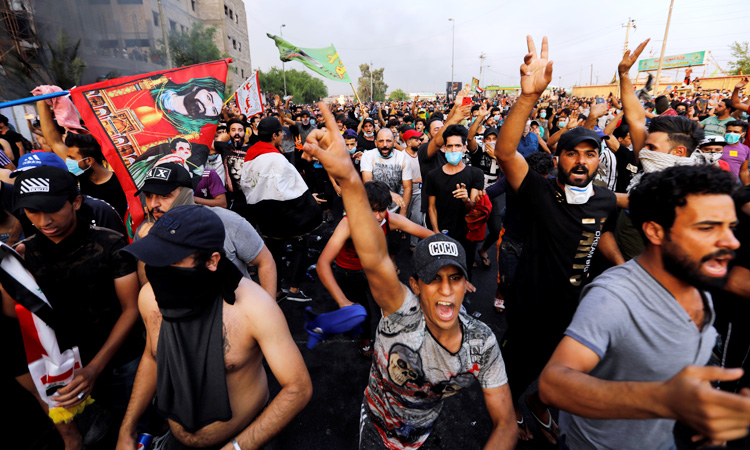 Baghdad_-Demonstrators-750
