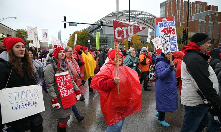 Chicago-Teachers-Strike-main3-750