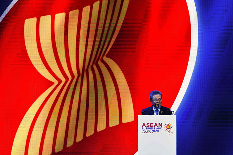 ASEAN_Arin-Jira-750