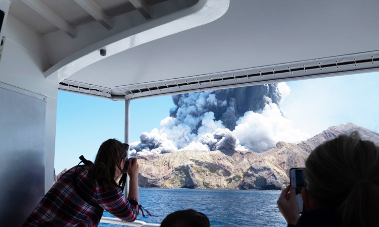 New_Zealand_Volcano_Erupts-750