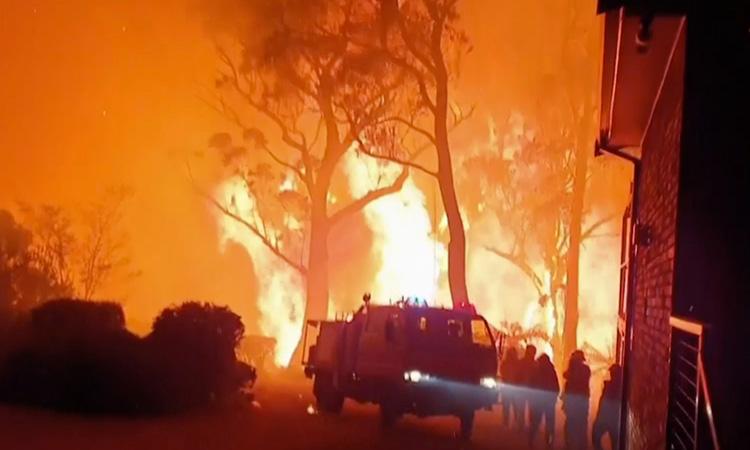Australia-Wildfires-main1-750