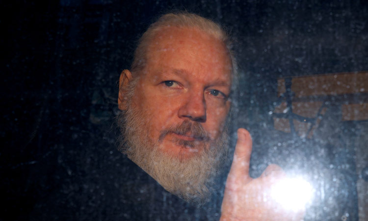 Julian-Assange-750