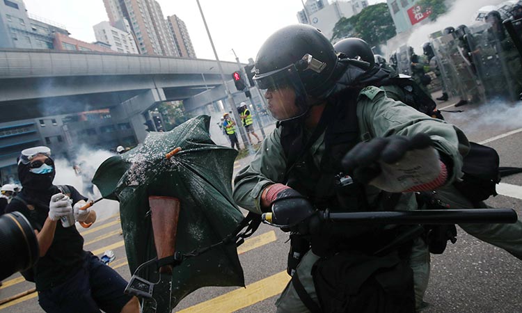 Hong-Kong-protest-violence-main3-750