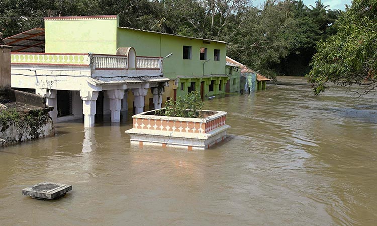India-floods-Aug13-main1-750