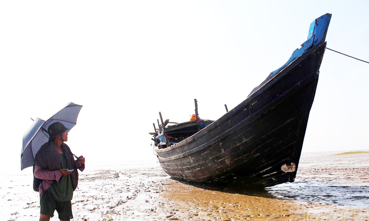 Rohingya_Boat_750