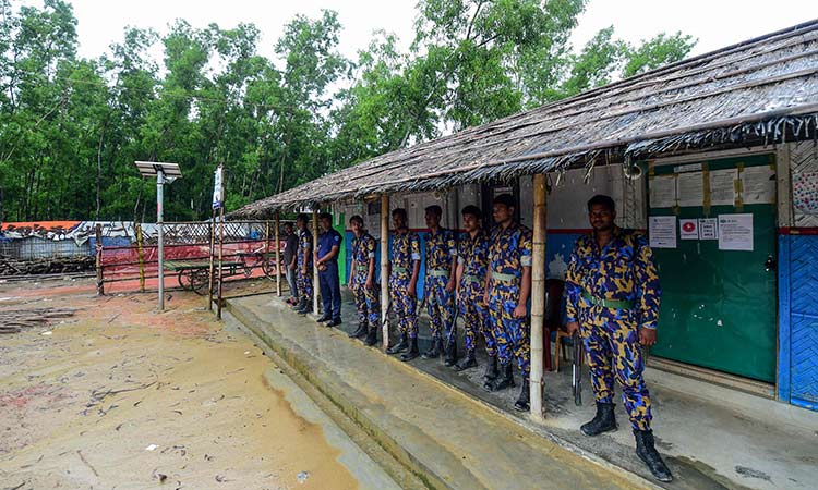 Bangladesh-Rohingya-firing-main1-750