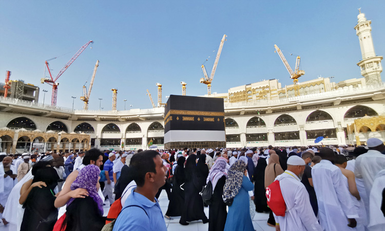 Hajj_Kaaba1_750