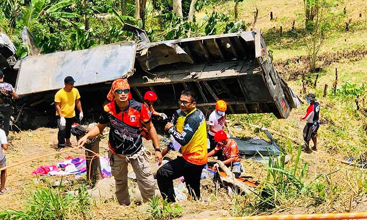 Philippines-accident-Sept17-main1-750