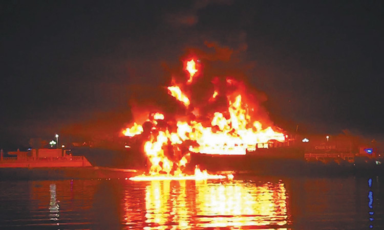 Boat-Fire