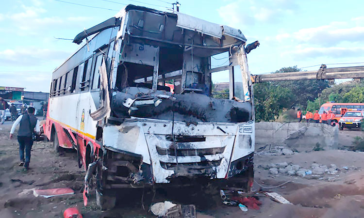India-Bus-accident-750