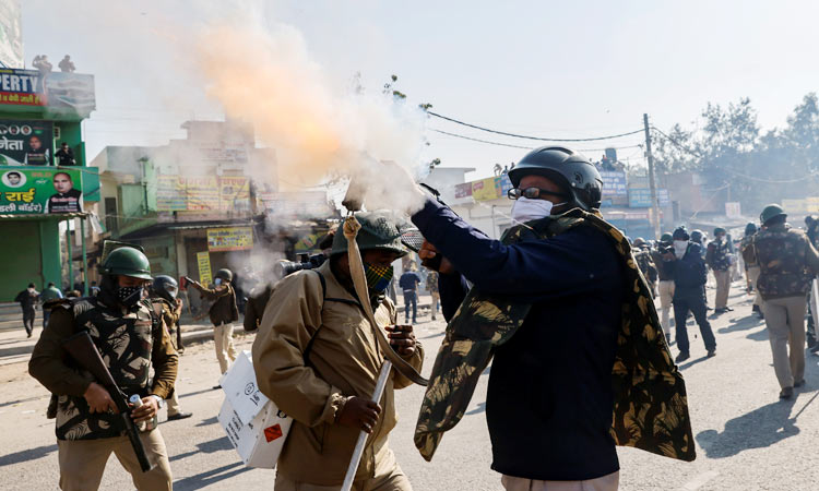 Delhi-Tear-gas