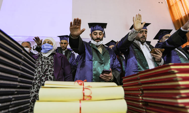 Syria-Graduate-Doctors