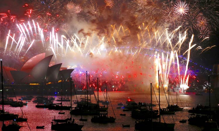 Sydney-Fireworks-light