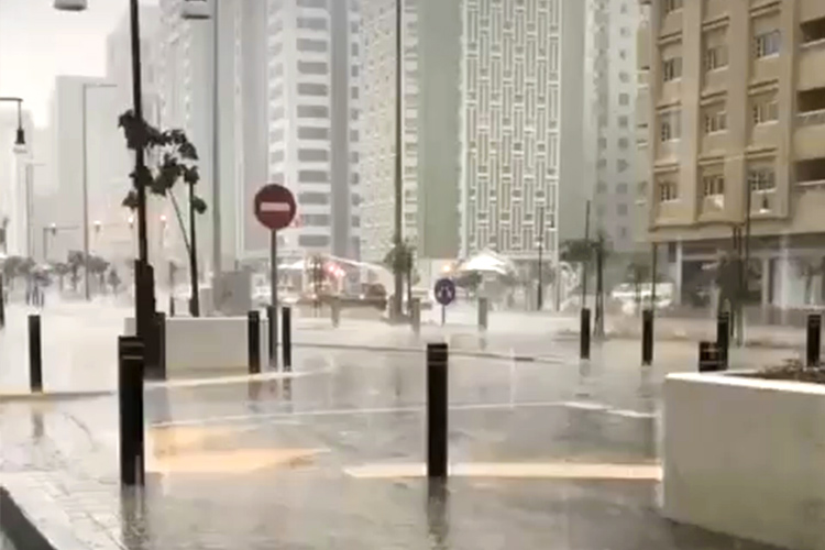 Dubai-Rain
