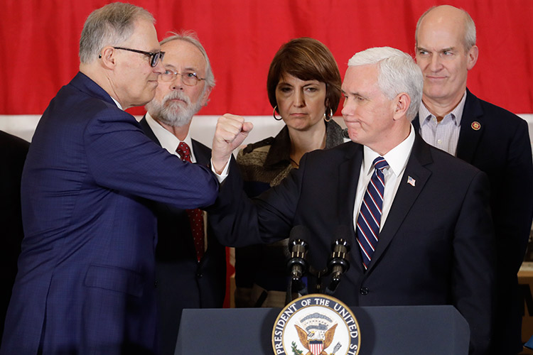 Pence-elbow-greeting-750x450