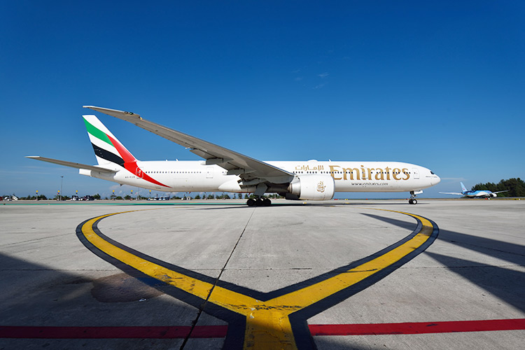 Emirates-jet