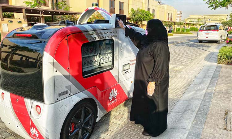 Self-driving-vehicle-Sharjah-main1-750
