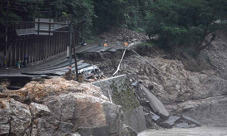 Japan-flood-July07-main1-750