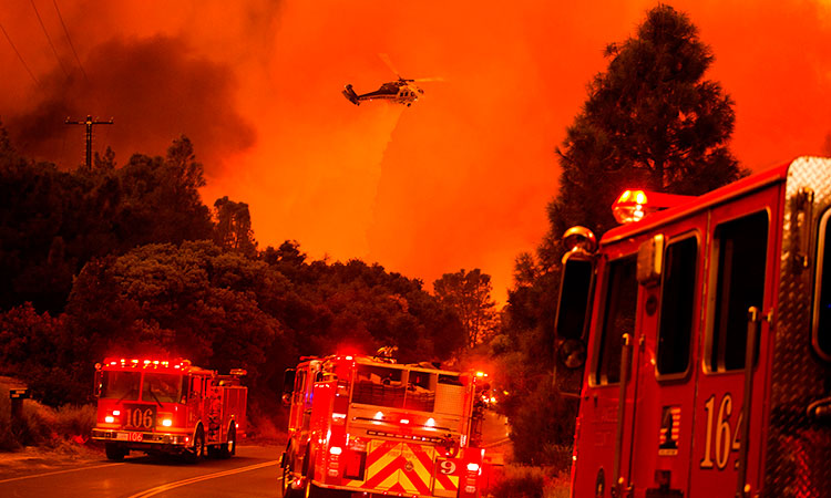 Los-Angeles-Fire-Aug13-main2-750