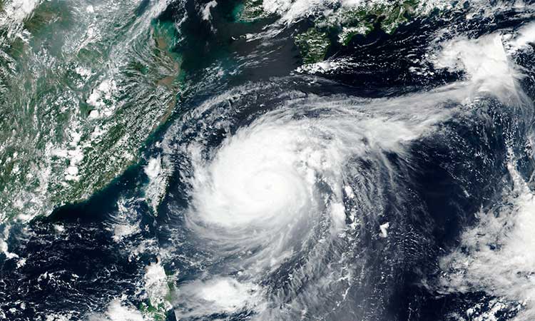 Japan-Typhoon-Sept1-main2-750