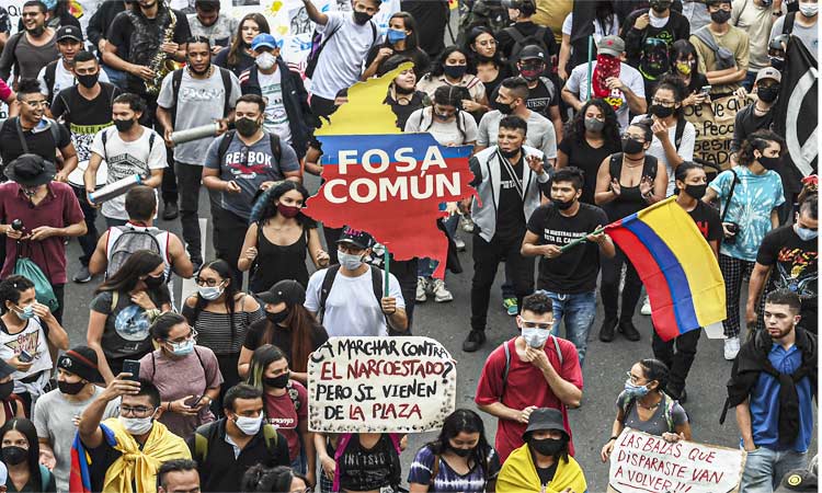 Colombians-protest_1