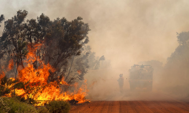 Australia-Bushfire-L
