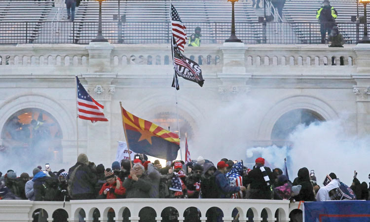 US-Capitol-Building-Tear-Gassed