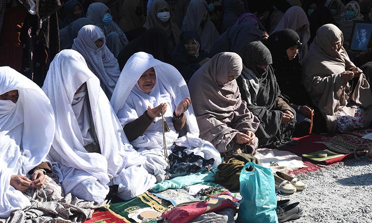 Pakistan-Hazara-funeral-main2-750