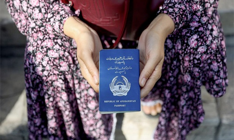 Afghanistan-passport-main1-750