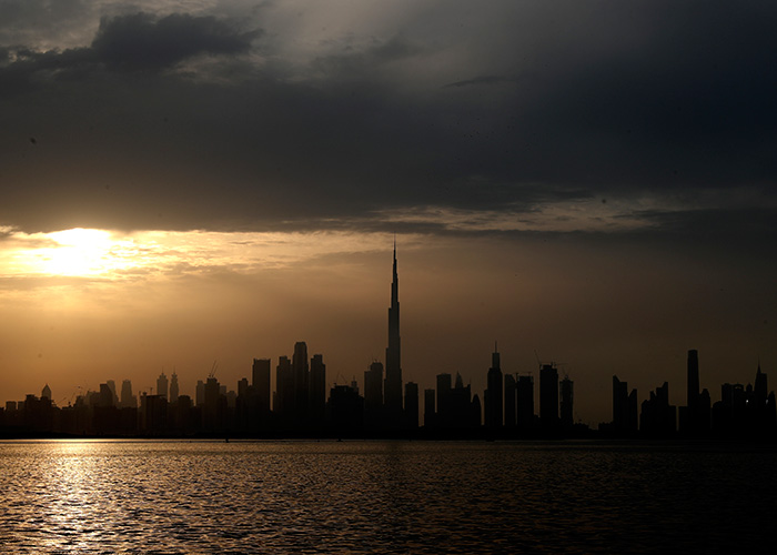 UAE witnesses rainfall across regions under overcast skies - GulfToday